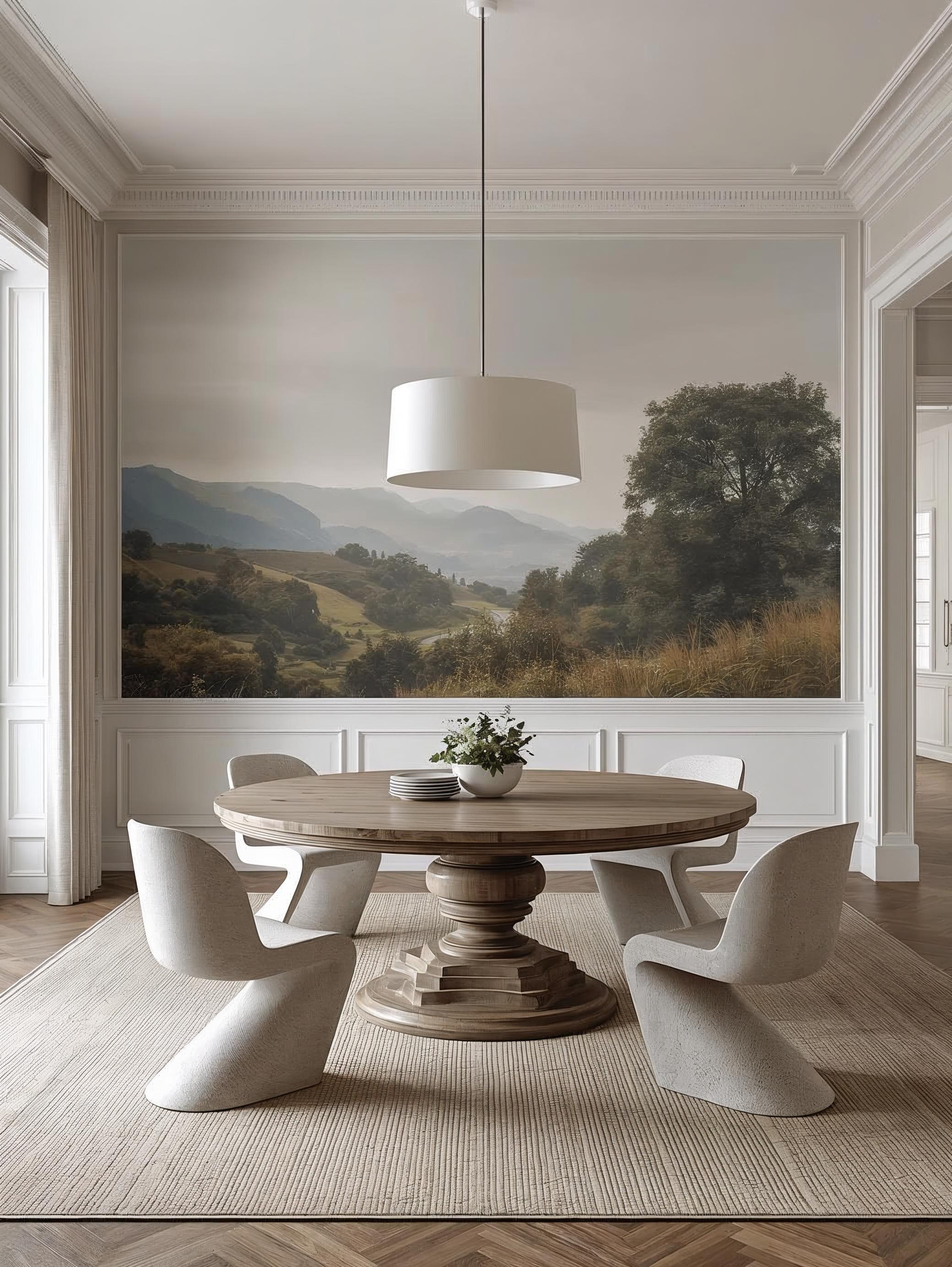 Esszimmer mit Wandmalerei